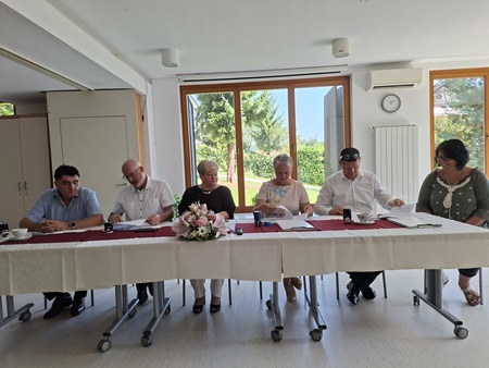 Podpis pogodbe o dolgotrajni oskrbi 14 8 2025